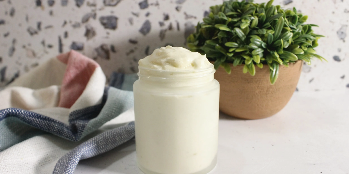 Storage and Shelf Life of Your DIY Leave-in Conditioner
